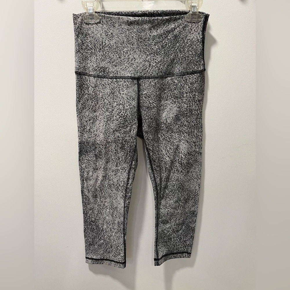 Lululemon Wunder Under High Rise Crop Leggings 8